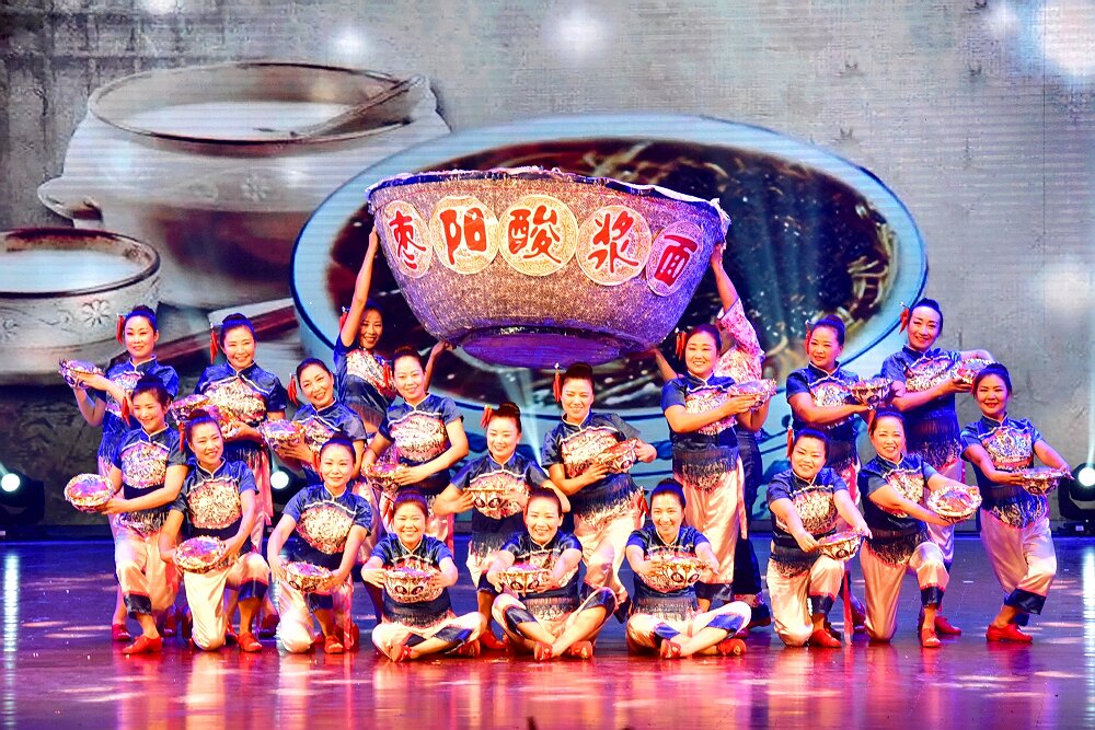 ���������̨ ϲӭʮ�Ŵ������ݳ����ÿ�����ר������