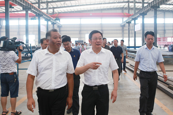 ���п�չ��Ŀ����  ��ƴ��ı��չ