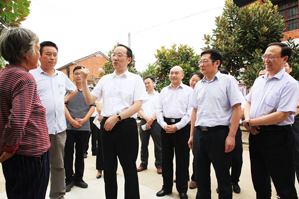 ���ֳ��ڵ���������ũ�彨�輰�����������ʱǿ����ѧϰ����Ƚ����� ���������������